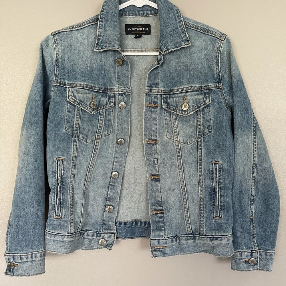 Jean Jacket - Trucker Jacket